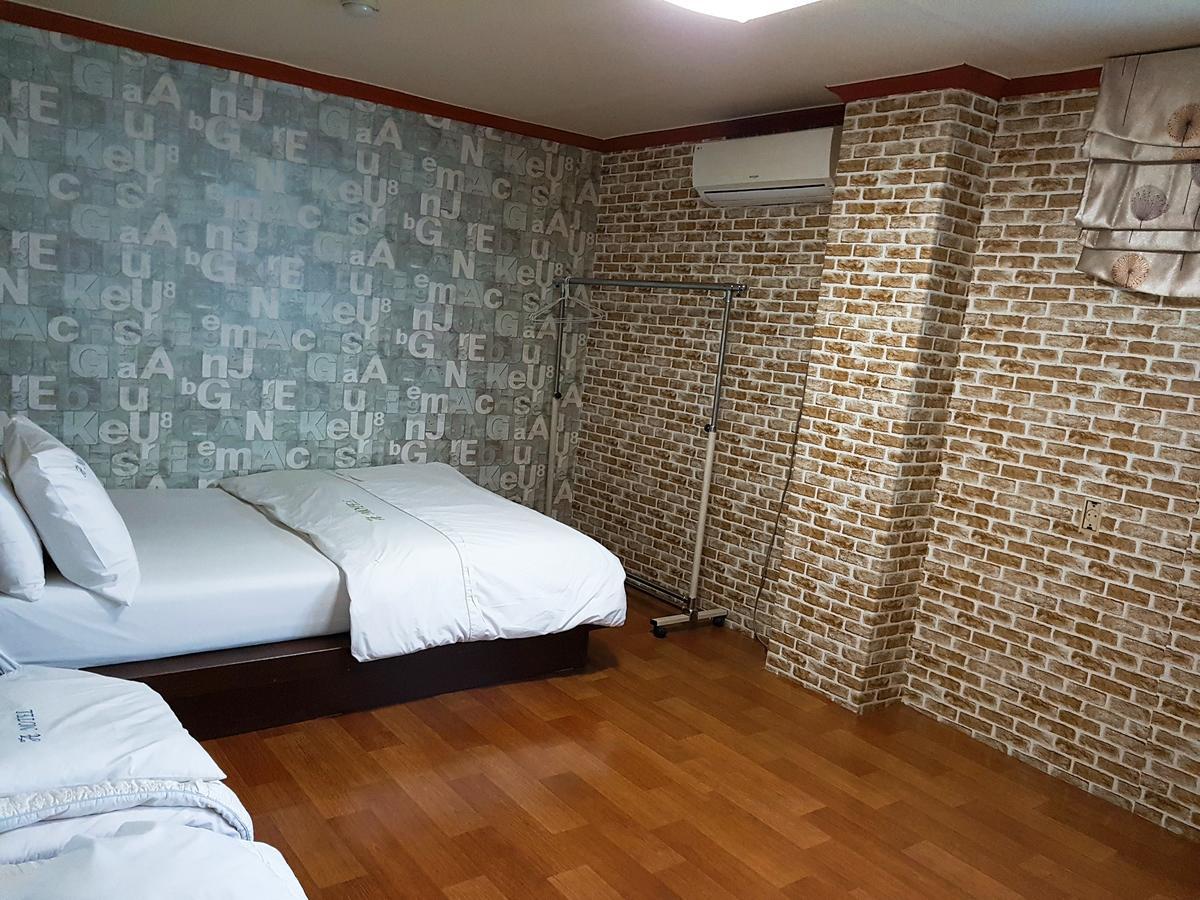 Gumi A Motel Εξωτερικό φωτογραφία